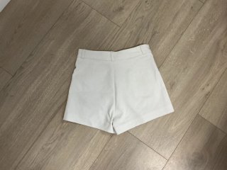 Pantalones cortos blancos
