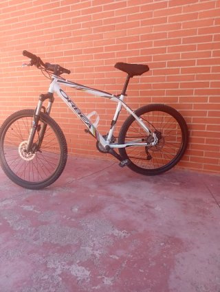 Bicicleta Orbea Blanca