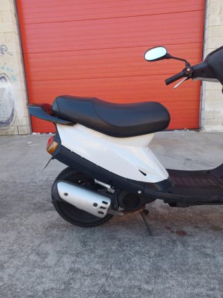 Yamaha Jog R