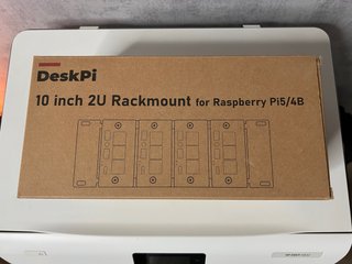 DeskPi 10 2U Rackmount para Raspberry Pi 5/4B