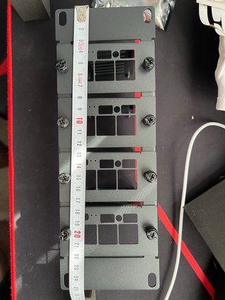 DeskPi 10 2U Rackmount para Raspberry Pi 5/4B