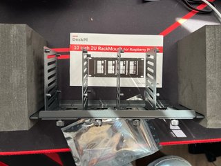 DeskPi 10 2U Rackmount para Raspberry Pi 5/4B