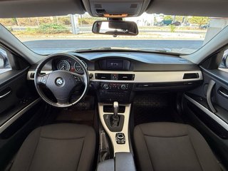 BMW Serie 3  320d Touring Automatico 2012