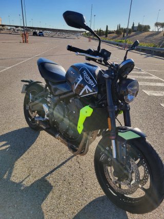 Triumph Trident 660, perfectas condiciones.