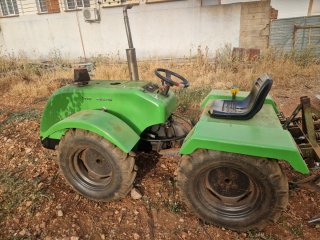 Tractor Pasculi con arranque eléctrico