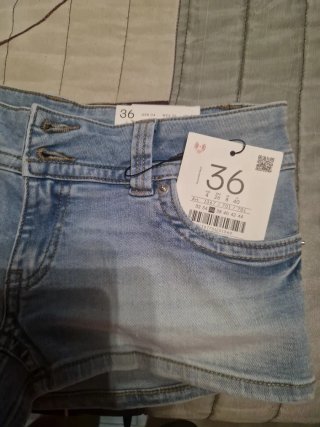 Shorts vaqueros Zara Talla S/36