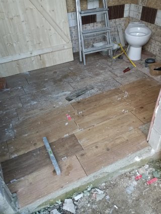 Albañil, paleta, obra nueva, reformas, autónomo.