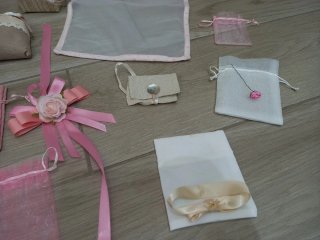 Lotto articoli rosa