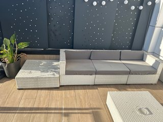 Conjunto Muebles Exterior Ratán