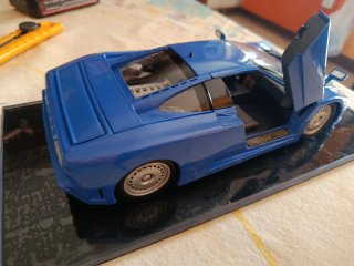 Modellino Bugatti eb110 by Maisto