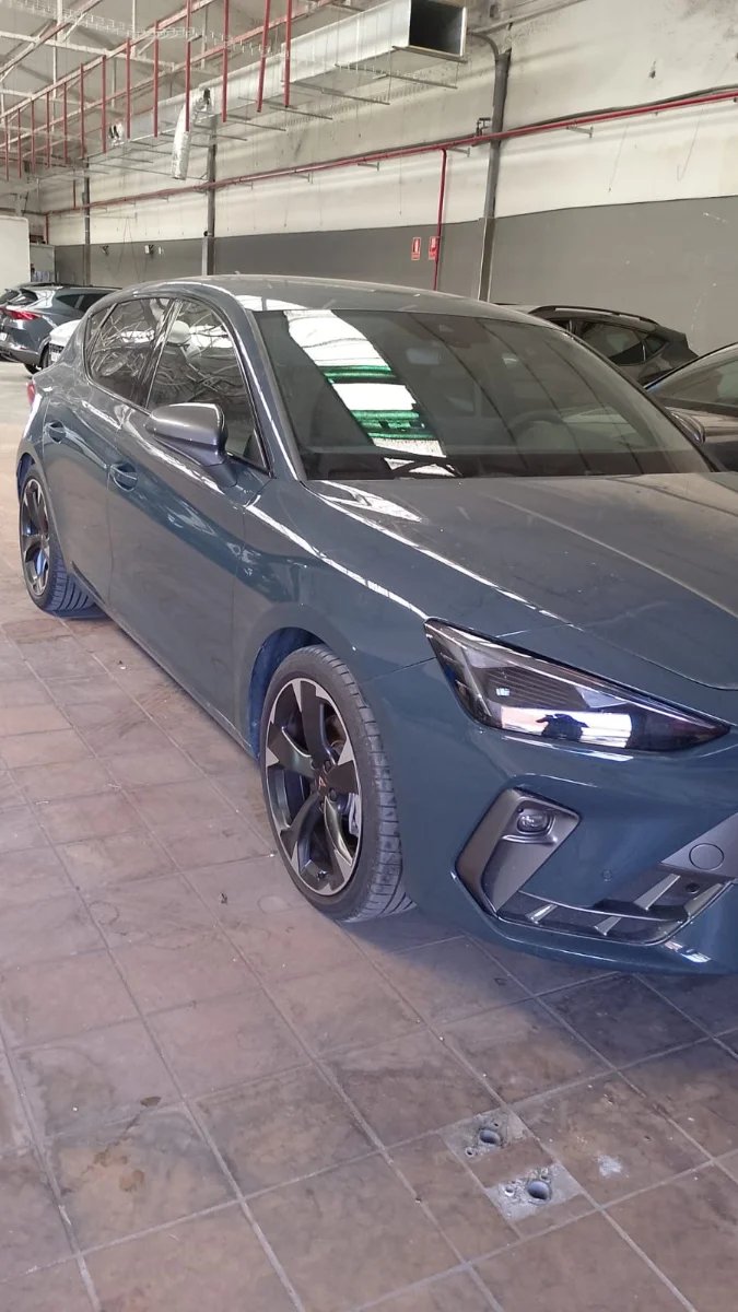 Cupra León 2025