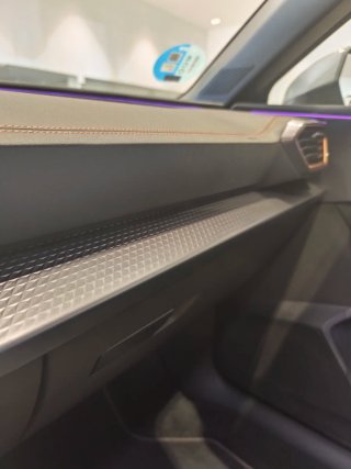 CUPRA Leon 2025
