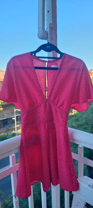 Mono corto lunares fucsia Zara