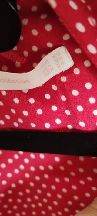Mono corto lunares fucsia Zara