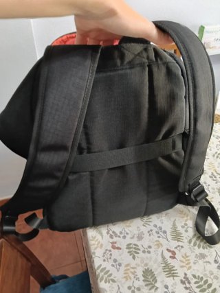 Mochila Deadpool Negra y Roja
