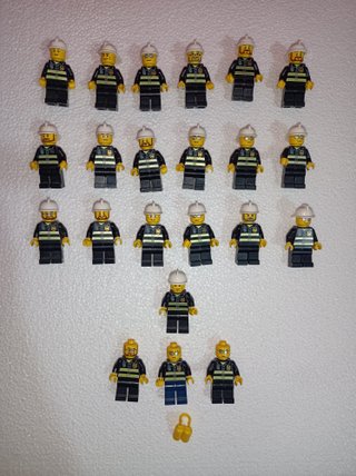 Lote 22 Minifiguras LEGO City Bomberos (LEED)