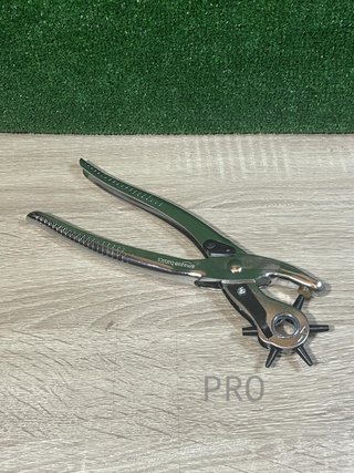 Juego de perforadora de cuero Amazon Basics