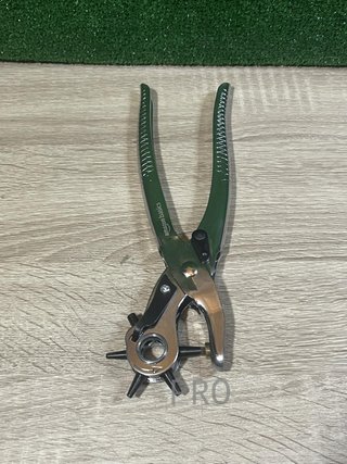 Juego de perforadora de cuero Amazon Basics