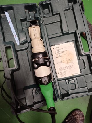 Sierra Sable Hitachi CR13VBY