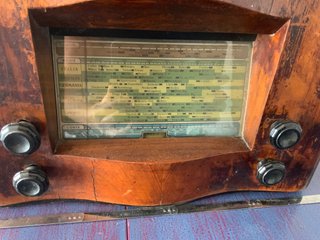 Radio Magneti Marelli madera vintage