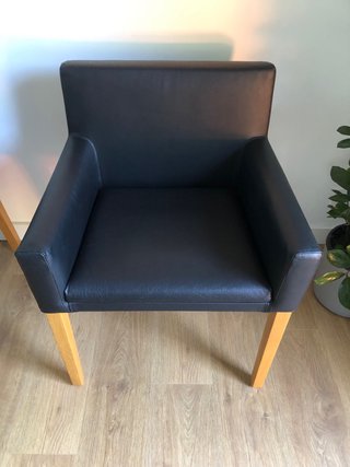 Sillón butaca Hábitat negro