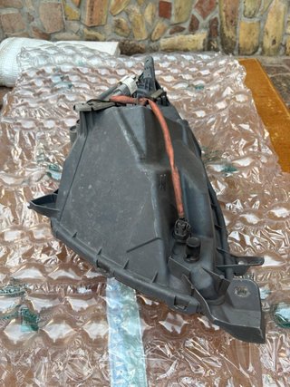 Faro Proiettore Toyota Yaris Verso Anteriore Sx
