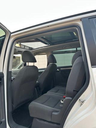 Volkswagen Touran 2012