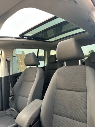Volkswagen Touran 2012