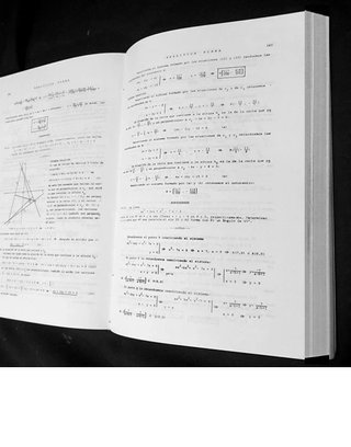 ALGEBRA LINEAL. PROBLEMAS DE MATEMATICAS.