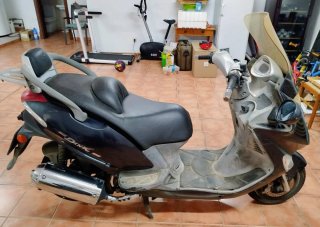 Kymco Grand Dink 250