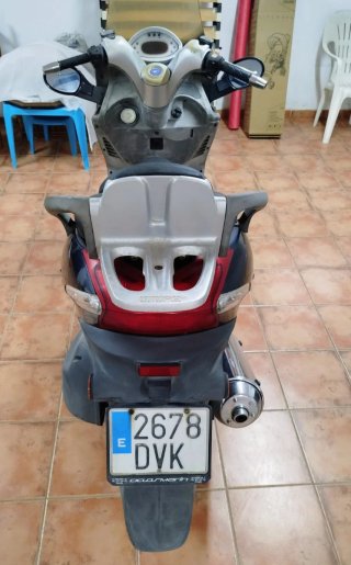 Kymco Grand Dink 250