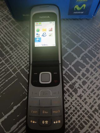 Telefono Mobile Nokia 2720 Fold Argento/Nero