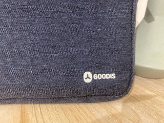 Funda portátil Goodis azul y gris