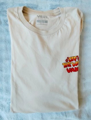 Camiseta Vans Manga Larga Beige