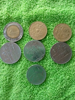 Lote monedas pesetas y extranjeras