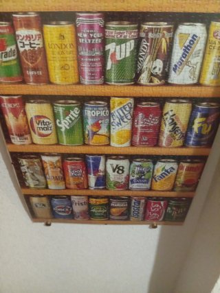 Puzzle de latas de bebidas