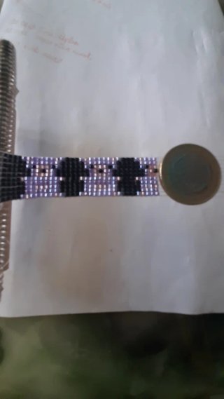 Bracciale perline nere e viola