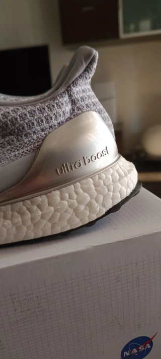 Adidas Ultraboost 5.0 DNA Nasa (45 1/3)