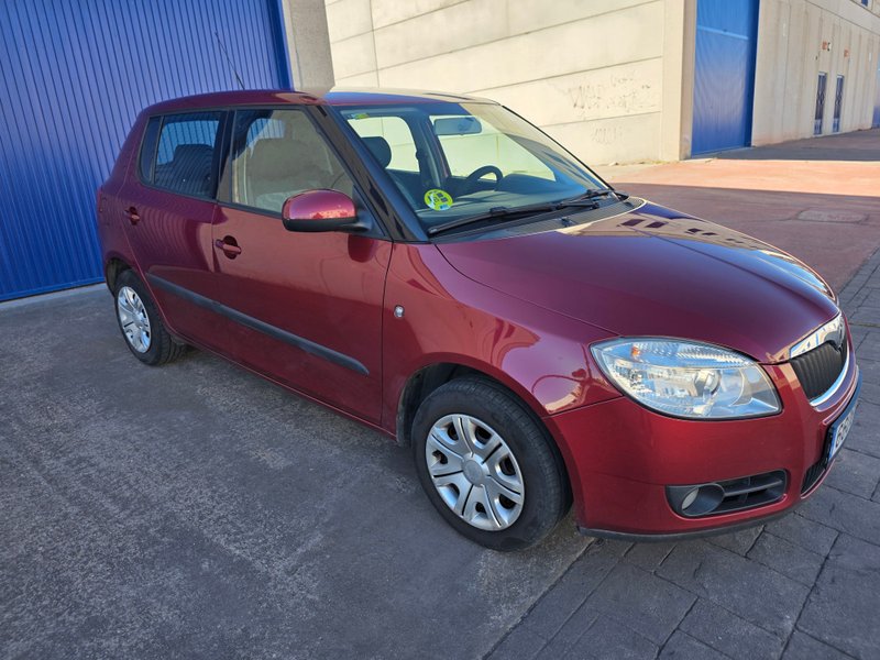 Škoda Fabia 1.4 TDI Style 2008, foto 3