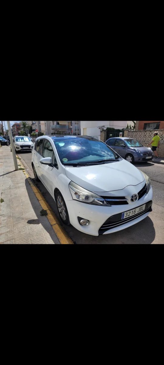 Toyota Verso 2014 - foto 1