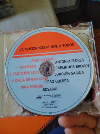 CD La Música Nos Mueve A Todos