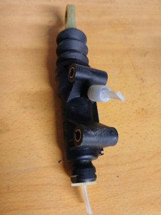 Cilindro maestro, bomba de embrague Mini