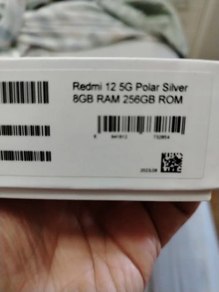 Xiaomi Redmi 12 5G Color polar silver. 256 Rom