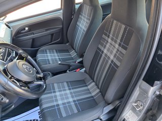 Volkswagen up! 2016