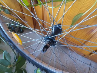 Rueda completa bicicleta 26" pulgadas