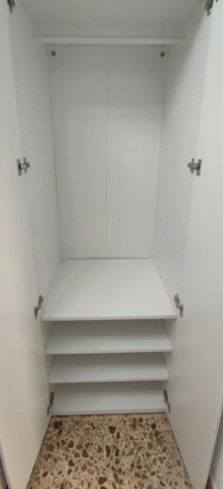 3 Armarios IKEA Blancos 2 Puertas
