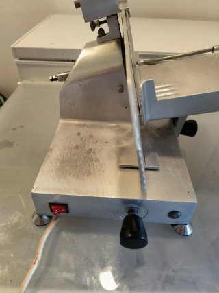 Cortadora de embutidos profesional