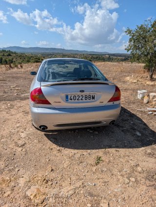 Ford Mondeo 2000