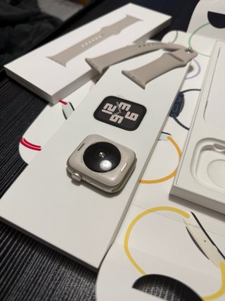 Apple Watch SE 2 Starlight 44mm