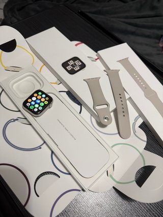 Apple Watch SE 2 Starlight 44mm